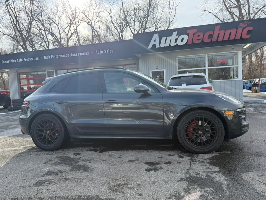 Used 2018 Porsche Macan in New Milford, Connecticut | Auto Technic LLC. New Milford, Connecticut