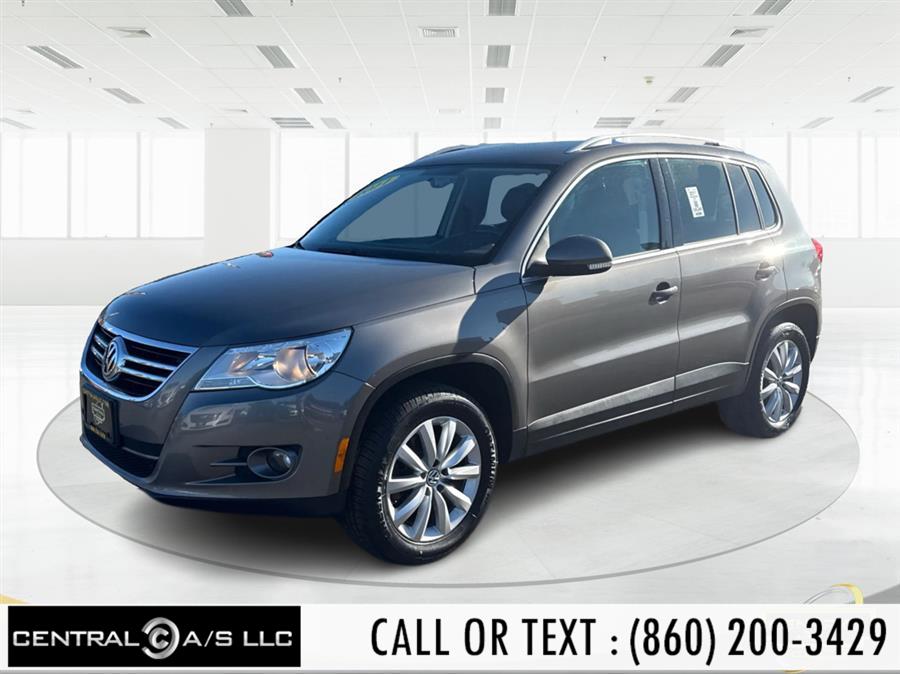 Used 2011 Volkswagen Tiguan in East Windsor, Connecticut | Central A/S LLC. East Windsor, Connecticut