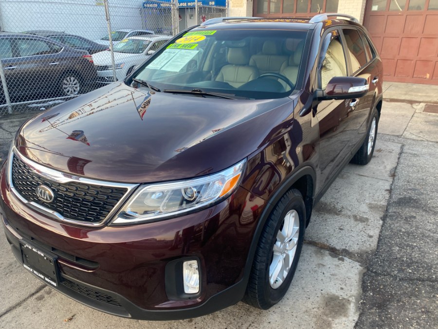 Used 2014 Kia Sorento in Middle Village, New York | Middle Village Motors . Middle Village, New York