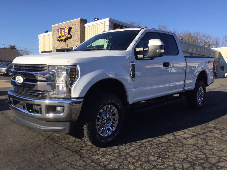Used 2019 Ford Super Duty F-250 SRW in Plantsville, Connecticut | L&S Automotive LLC. Plantsville, Connecticut