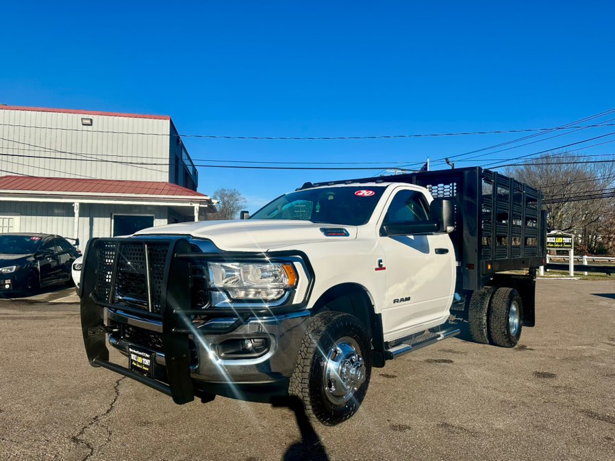 Used 2020 Ram 3500 Chassis Cab in South Windsor, Connecticut | Mike And Tony Auto Sales, Inc. South Windsor, Connecticut