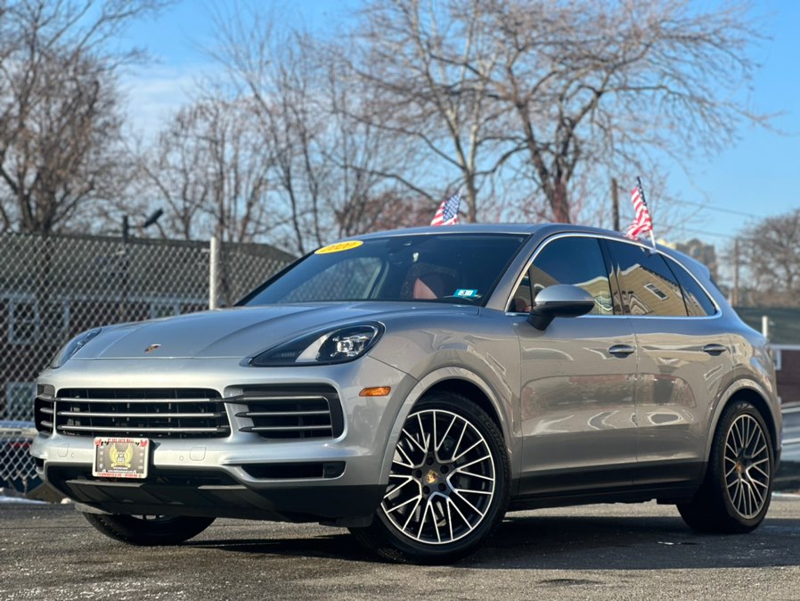 2020 Porsche Cayenne S's photo