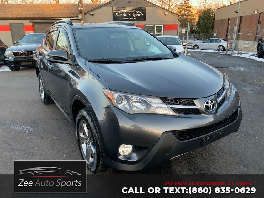 2015 Toyota RAV4 XLE's photo