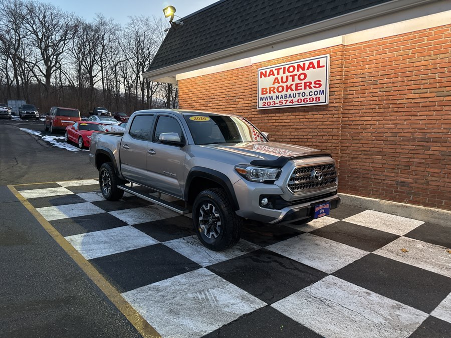 2016 Toyota Tacoma 4WD Double Cab V6 AT TRD Off Road, available for sale in Waterbury, Connecticut | National Auto Brokers, Inc.. Waterbury, Connecticut