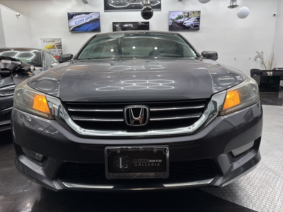 Used 2015 Honda Accord Sedan in Jersey City, New Jersey | Luxe Auto Galleria. Jersey City, New Jersey