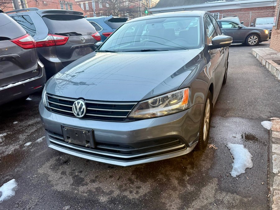 Used 2015 Volkswagen Jetta Sedan in Shelton, Connecticut | Center Motorsports LLC. Shelton, Connecticut