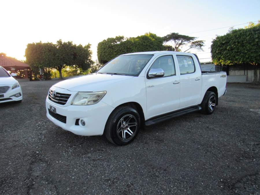 2013 Toyota HILUX 2WD, available for sale in San Francisco de Macoris Rd, Dominican Republic | Hilario Auto Import. San Francisco de Macoris Rd, Dominican Republic
