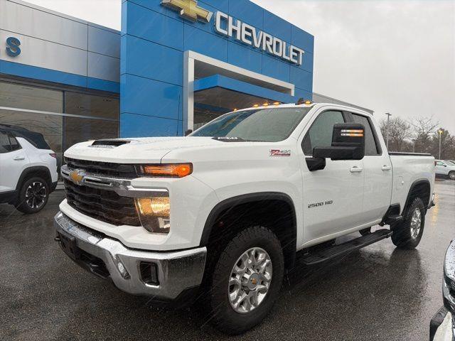 Used 2024 Chevrolet Silverado 2500hd in Avon, Connecticut | Sullivan Automotive Group. Avon, Connecticut