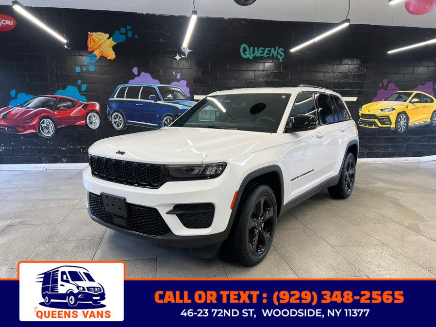 2023 Jeep Grand Cherokee Altitude's photo