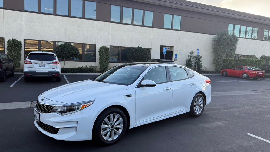 Used 2016 Kia Optima in Tustin, California | Carox LLC. Tustin, California