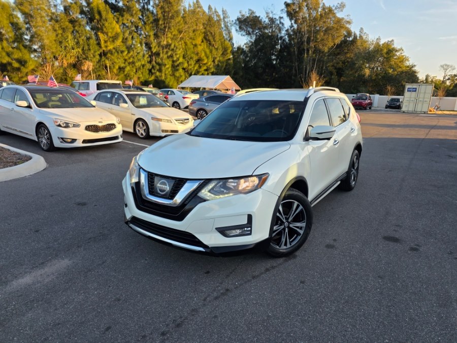 Used 2017 Nissan Rogue in Orlando, Florida | Mickeys Driver Mart. Orlando, Florida
