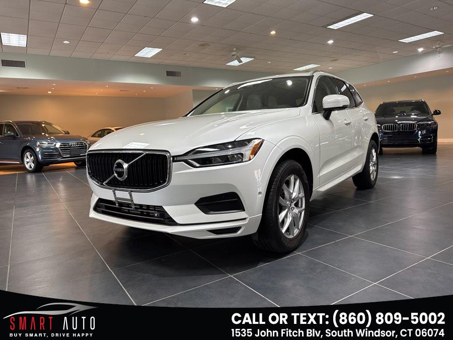 2019 Volvo XC60 Momentum's photo