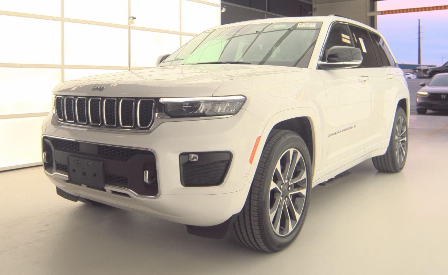 2022 Jeep Grand Cherokee Overland 4x4, available for sale in Hillside, New Jersey | Euro Lux Auto. Hillside, New Jersey
