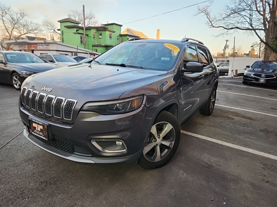 Used 2020 Jeep Cherokee in Plainfield, New Jersey | Best Cars R Us LLC. Plainfield, New Jersey