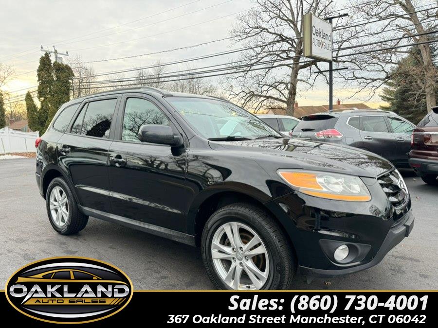 2011 Hyundai Santa Fe SE's photo