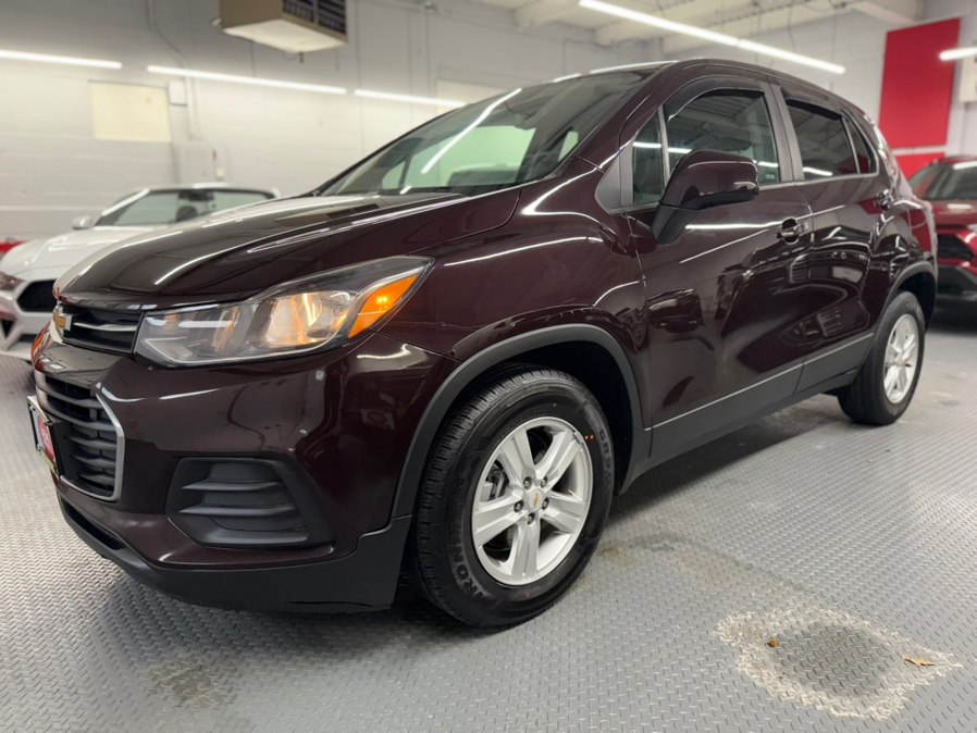 2020 Chevrolet Trax LS's photo