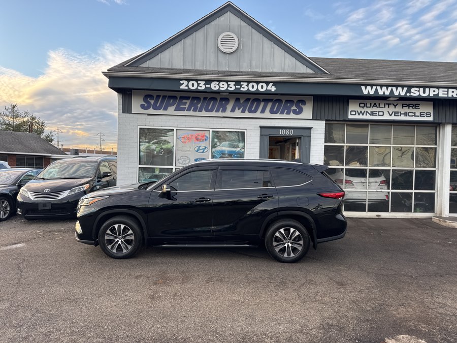 Used 2021 Toyota Highlander in Milford, Connecticut | Korhan LLC DBA Superior Motors. Milford, Connecticut