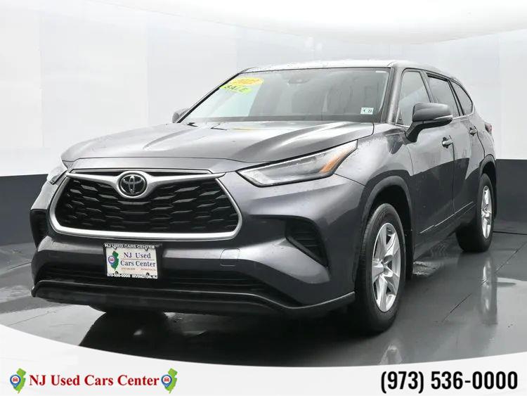 Used 2022 Toyota Highlander in Irvington, New Jersey | NJ Used Cars Center. Irvington, New Jersey