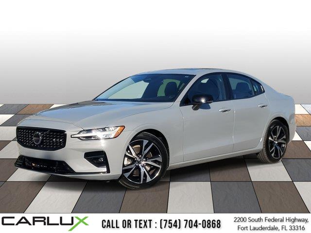 Used 2024 Volvo S60 in Woodside, New York | Drive Central. Woodside, New York