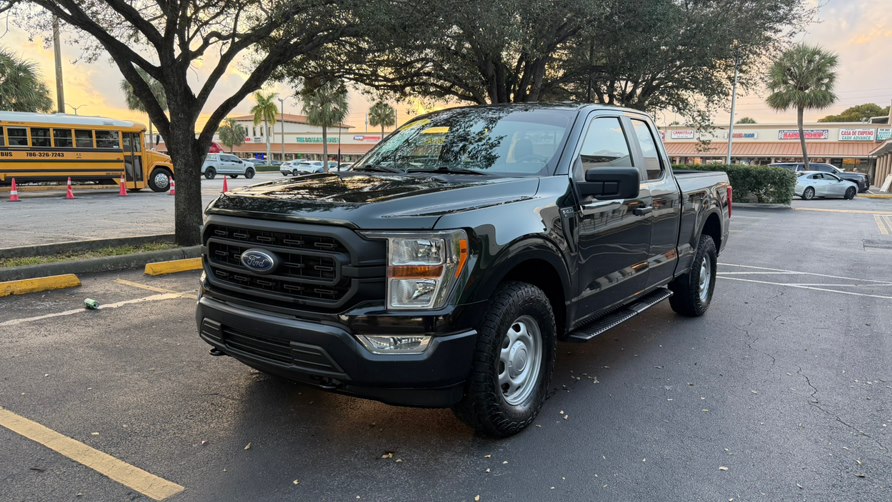 Used 2021 Ford F-150 in Hialeah, Florida | The Palm Motors LLC. Hialeah, Florida