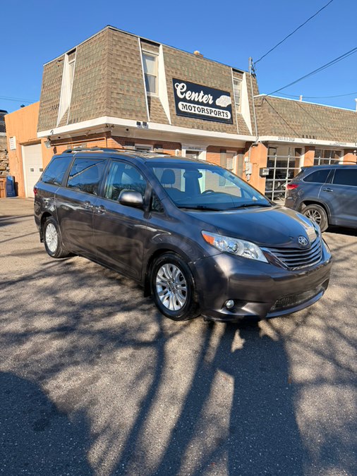 Used 2016 Toyota Sienna in Shelton, Connecticut | Center Motorsports LLC. Shelton, Connecticut