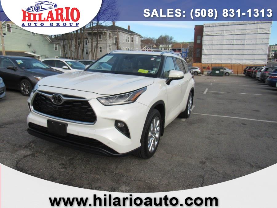 Used 2021 Toyota Highlander in Worcester, Massachusetts | Hilario's Auto Sales Inc.. Worcester, Massachusetts