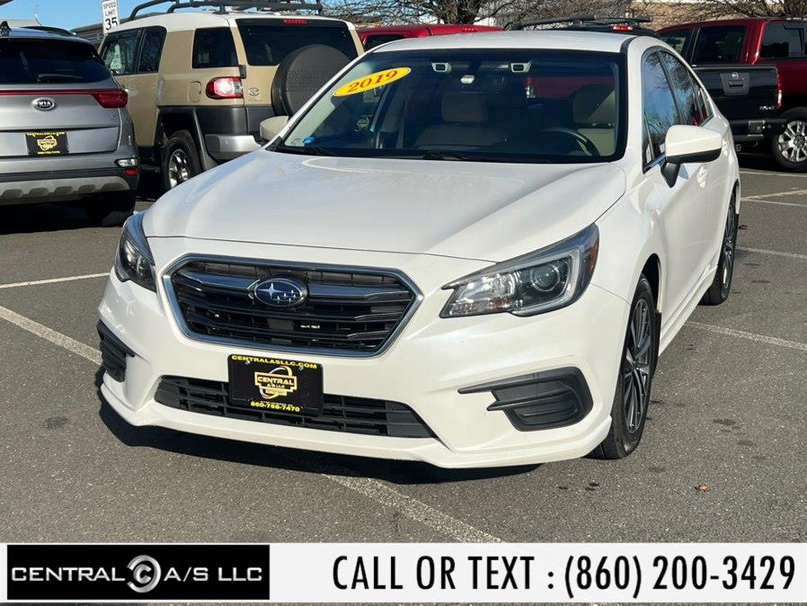 2019 Subaru Legacy Premium's photo