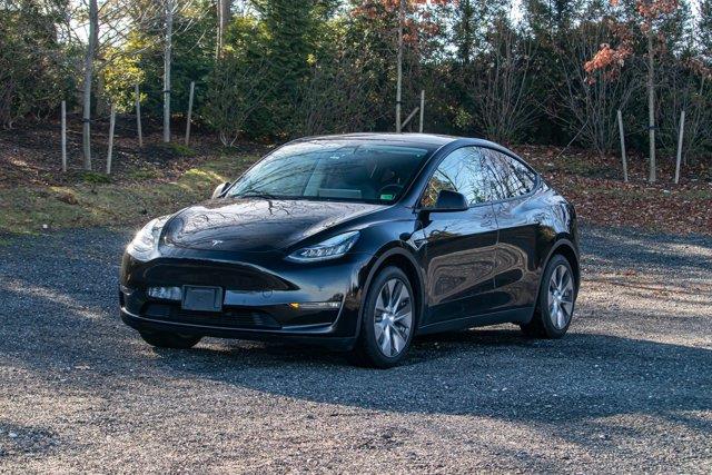 Used 2022 Tesla Model y in Great Neck, New York | Camy Cars. Great Neck, New York