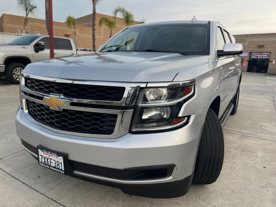 2017 Chevrolet Suburban LT's photo
