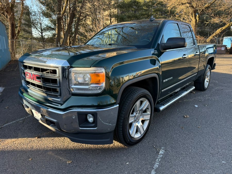 2015 GMC Sierra 1500 4WD Double Cab 143.5" SLT, available for sale in Meriden, Connecticut | T E A M Auto Center. Meriden, Connecticut