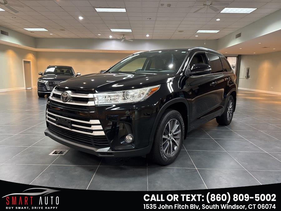 2017 Toyota Highlander XLE's photo