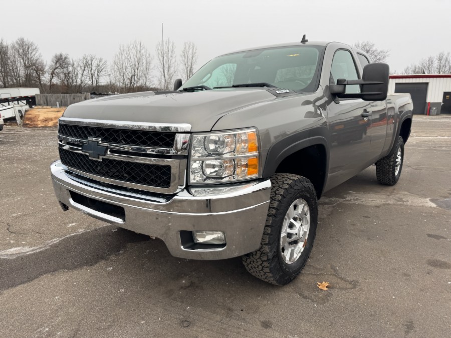 Used 2013 Chevrolet Silverado 2500HD in Ortonville, Michigan | Marsh Auto Sales LLC. Ortonville, Michigan