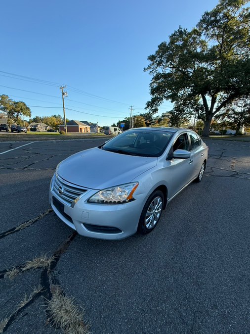 Used 2014 Nissan Sentra in Springfield, Massachusetts | Auto Globe LLC. Springfield, Massachusetts