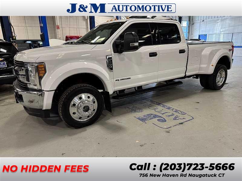 Used Ford Super Duty F-450 Drw XLT 2017 | J&M Automotive Sls&Svc LLC. Naugatuck, Connecticut