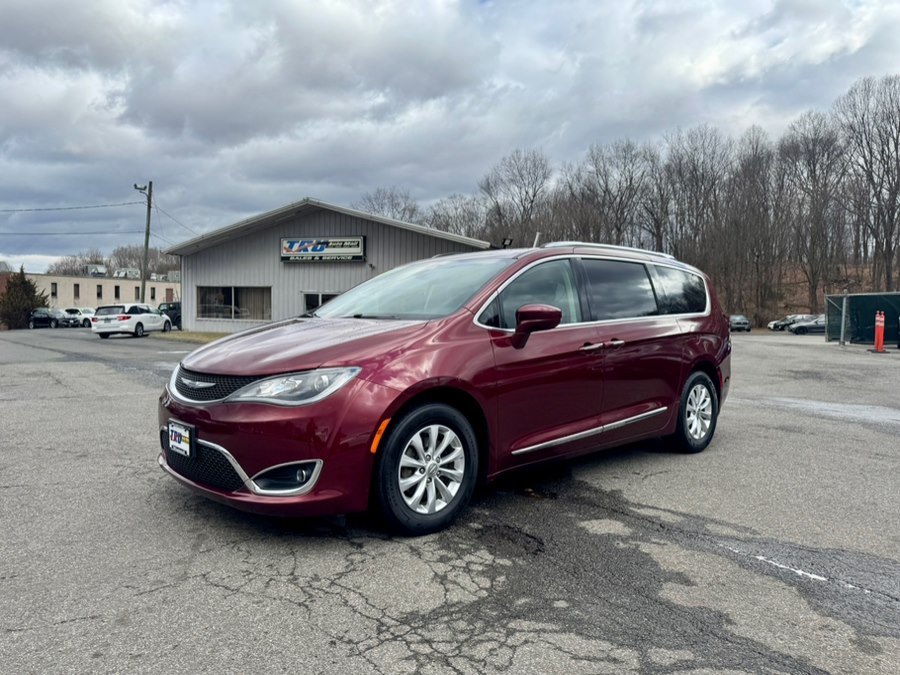 Used 2018 Chrysler Pacifica in Berlin, Connecticut | Tru Auto Mall. Berlin, Connecticut