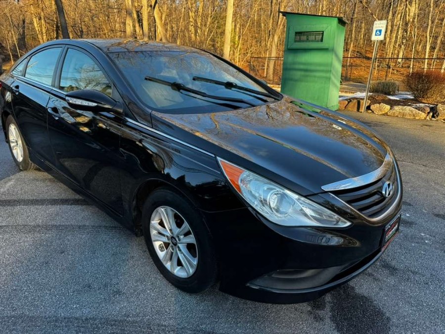 2014 Hyundai Sonata 4dr Sdn 2.4L Auto GLS, available for sale in Bloomingdale, New Jersey | Bloomingdale Auto Group. Bloomingdale, New Jersey