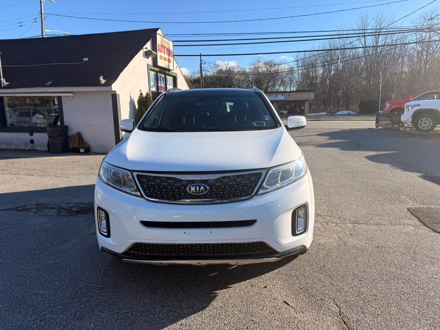 Used 2015 Kia Sorento in Huntington Station, New York | Huntington Auto Mall. Huntington Station, New York