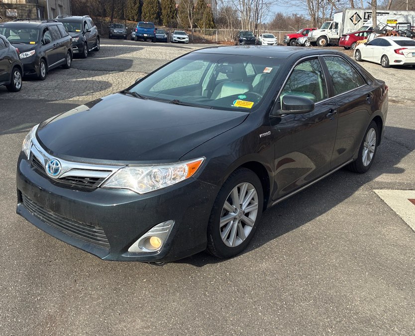 Used 2014 Toyota Camry Hybrid in New Milford, Connecticut | Auto Technic LLC. New Milford, Connecticut