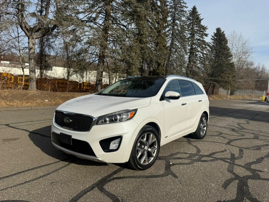 2017 Kia Sorento SXL V6 AWD, available for sale in Waterbury, Connecticut | Platinum Auto Care. Waterbury, Connecticut