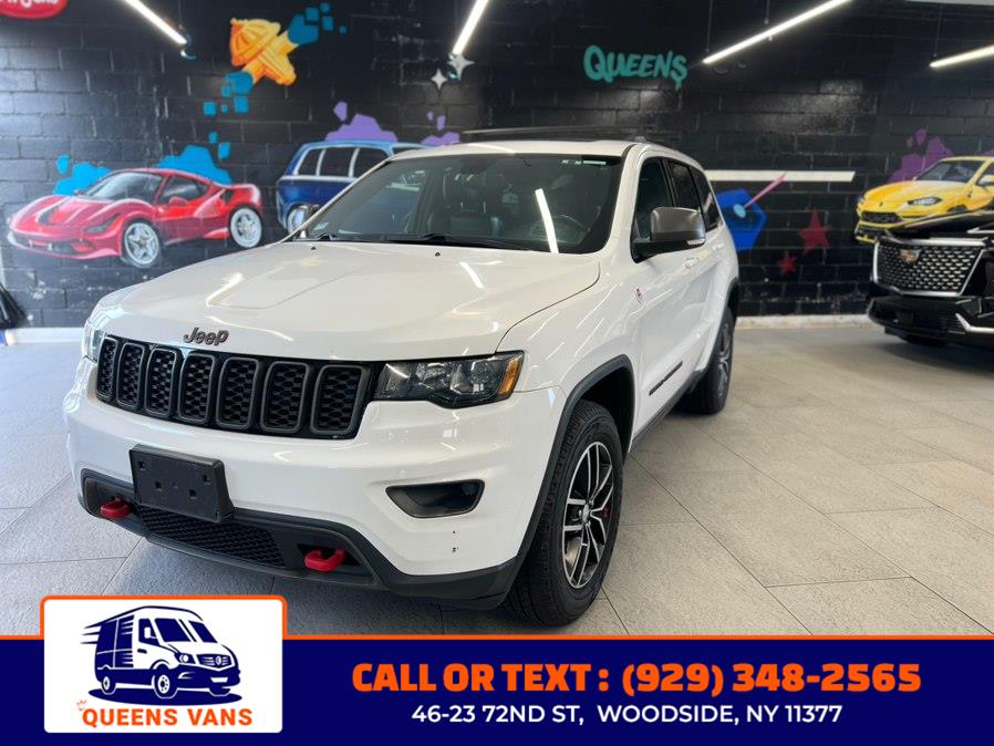 2018 Jeep Grand Cherokee Trailhawk's photo