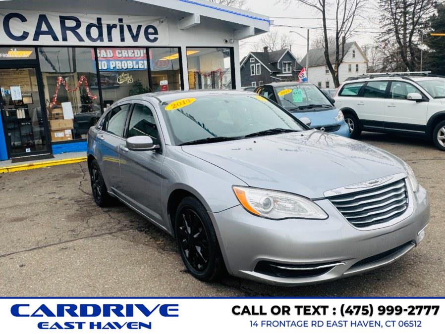 2014 Chrysler 200 LX's photo