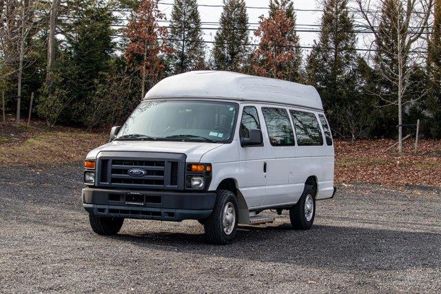 Used 2013 Ford Econoline Cargo Van in Great Neck, New York | Camy Cars. Great Neck, New York