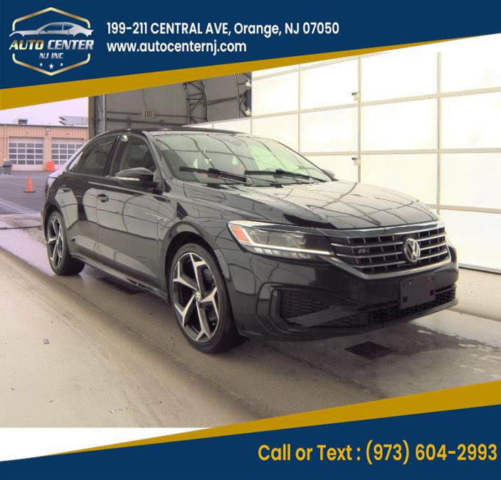 2020 Volkswagen Passat R-Line's photo