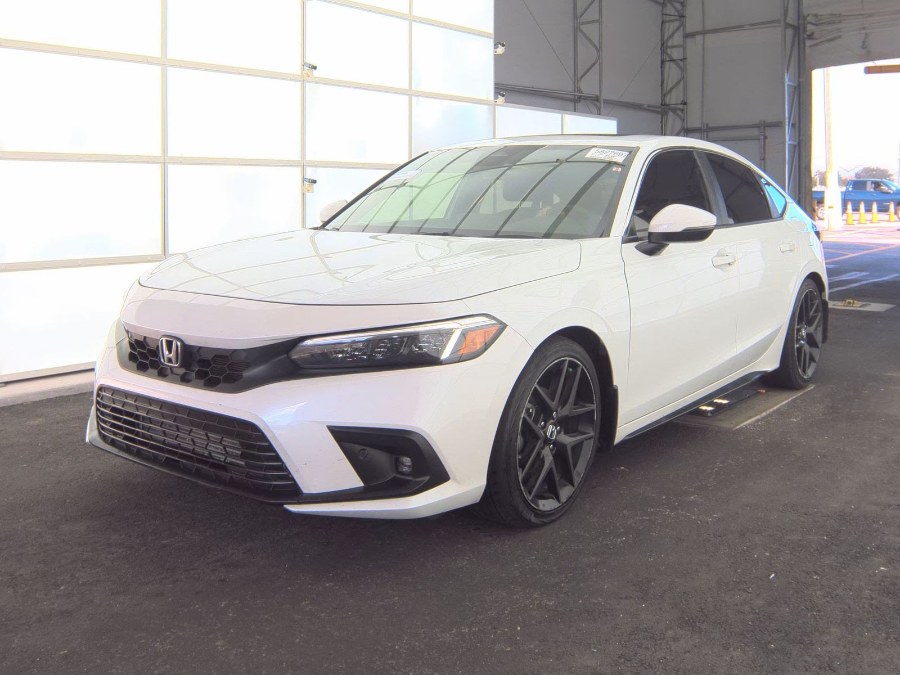 2024 Honda Civic Hatchback Sport Touring's photo