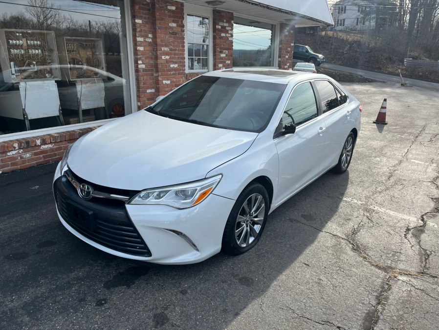 Used 2015 Toyota Camry in Naugatuck, Connecticut | Riverside Motorcars, LLC. Naugatuck, Connecticut