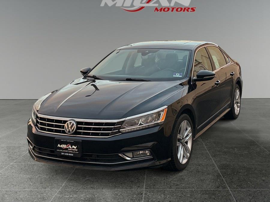 2017 Volkswagen Passat SEL Premium's photo