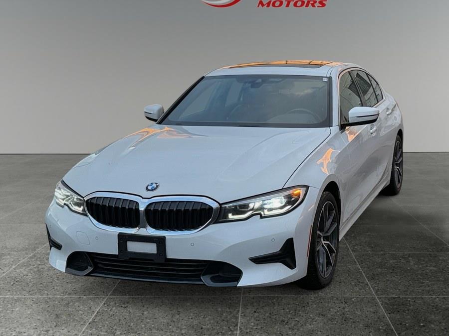2019 BMW 3 Series 330i's photo