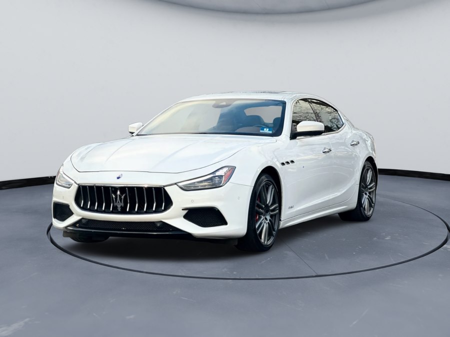 2018 Maserati Ghibli S GranSport's photo