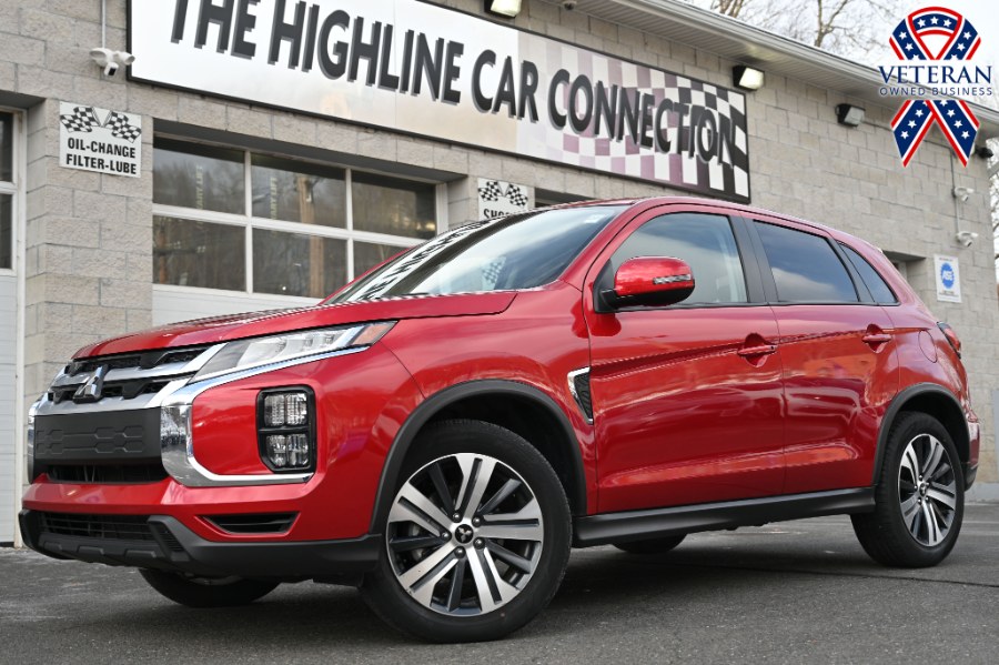 2024 Mitsubishi Outlander Sport SE's photo