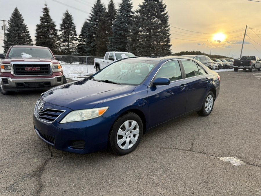 2011 Toyota Camry 4dr Sdn I4 Auto LE (Natl), available for sale in East Windsor, Connecticut | A1 Auto Sale LLC. East Windsor, Connecticut